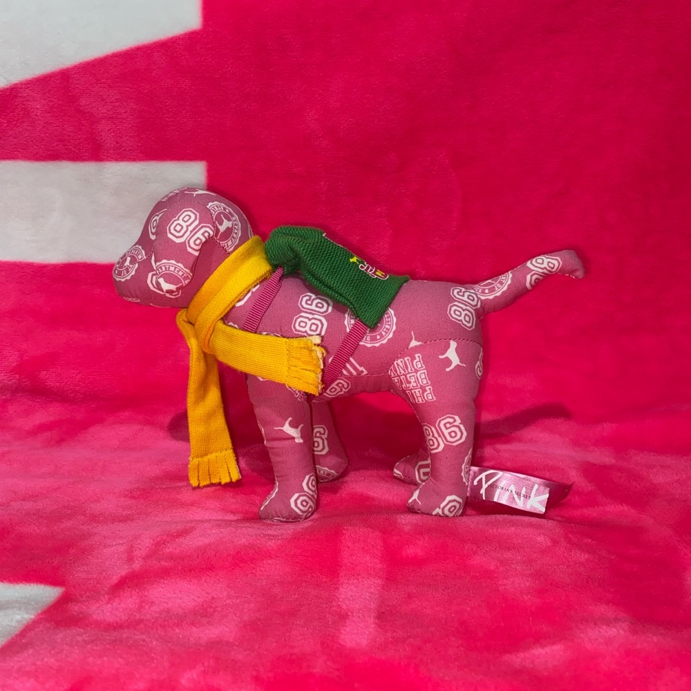 Victoria secret PINK dog
